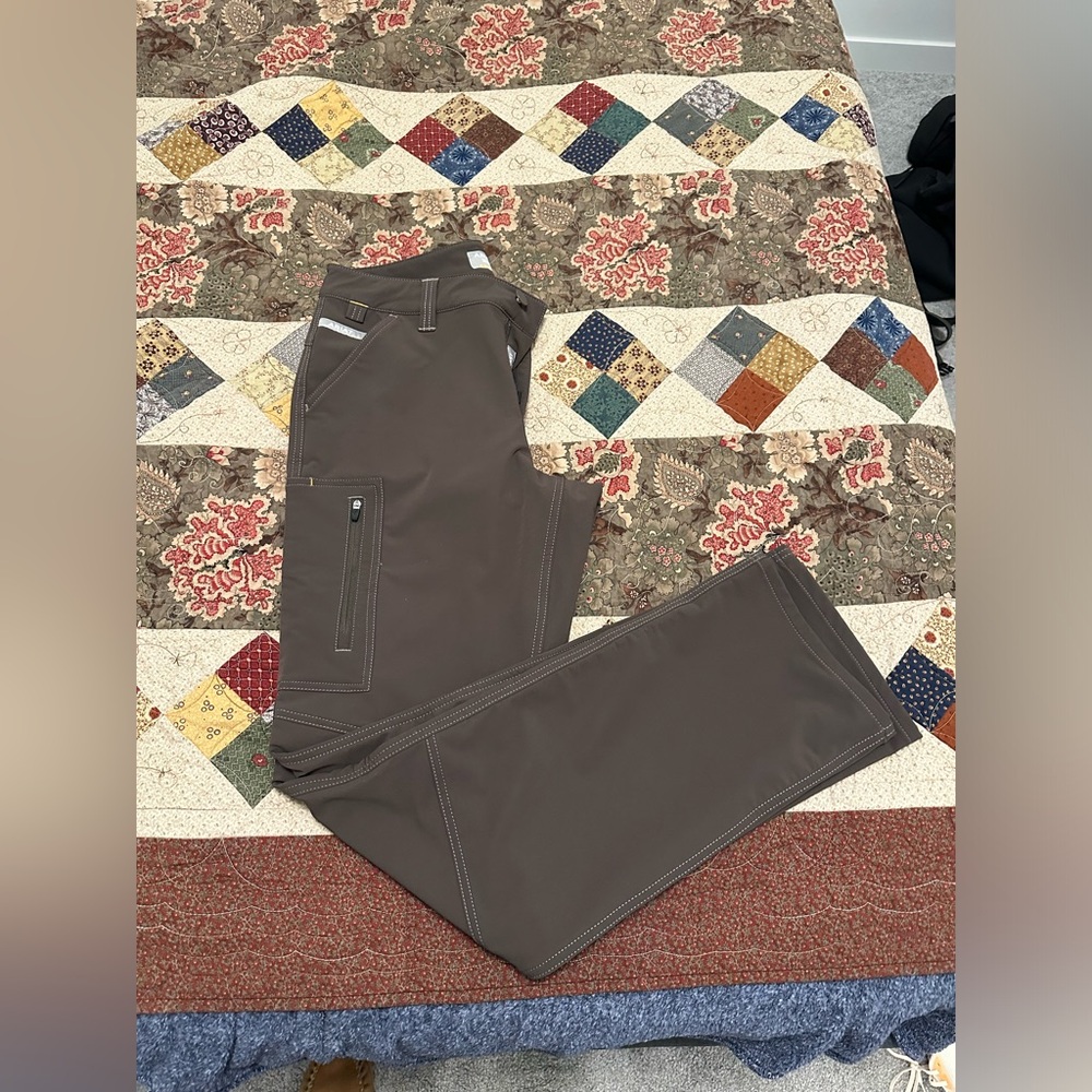 Woman’s ariat pants